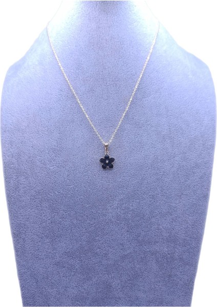 Siyah Çiçek Model Kolye