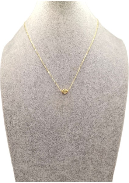 Altın Renk Antik Desenli Model Kolye