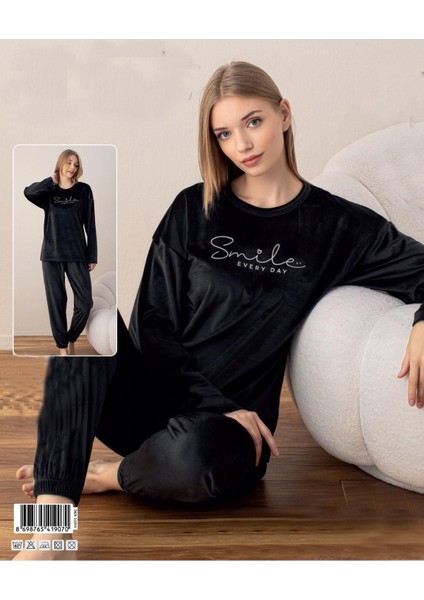 Kadın Siyah Uzul Kollu Sıfır Yakalı Düz Renk Kadife Baskılı Pijama Takımı