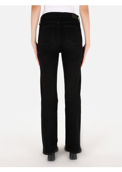 791 Monica Normal Kesim Normal Bel Genişleyen Paça Jean Kadın Pantolon CL1070765