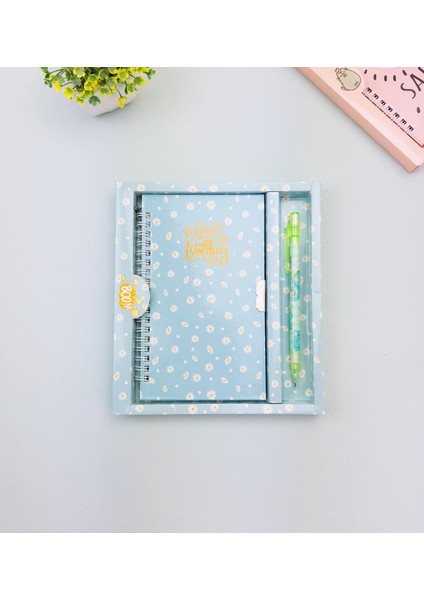 Sevimli Desenli Kilitli Defter ve Kalem Seti