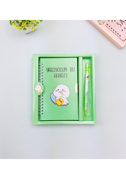 Sevimli Desenli Kilitli Defter ve Kalem Seti