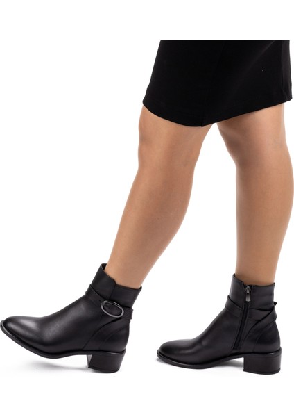 Kadın Deri Kemerli Tokalı Alçak Topuklu Günlük Bot