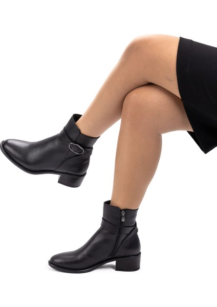 Kadın Deri Kemerli Tokalı Alçak Topuklu Günlük Bot fiyatları