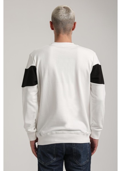 Bisiklet Yaka Ekru Slim Fit Sweatshirt 24FWM60203 fırsatları