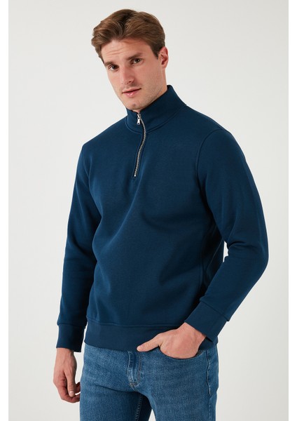Pamuklu Regular Fit Yarım Fermuarlı Dik Yaka Sweat Erkek Sweat 59052592 fırsatları