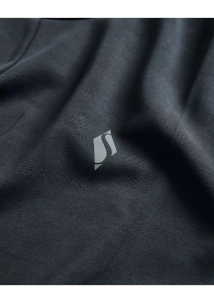 W Soft Touch Crew Neck Sweatshirt Kadın Siyah Sweatshirt S242152-001 fırsatları