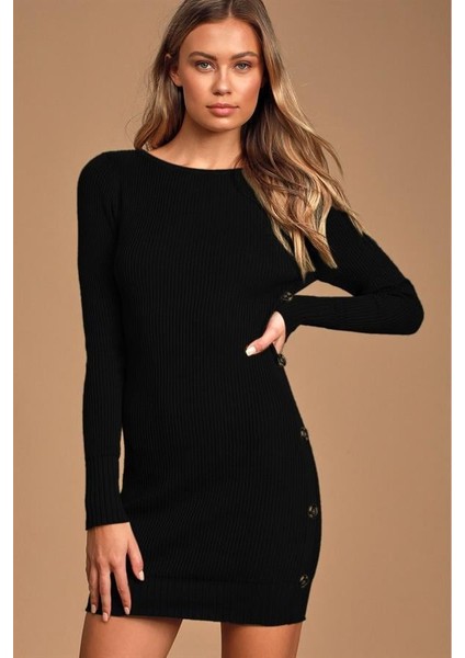 Kadın Geniş Yaka Uzun Kol Yandan Düğme Detaylı Siyah Triko Elbise
