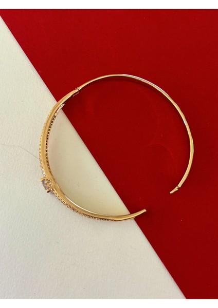 Rose Renk Çelik Üstü Büyük Tek Taş Detaylı Sıra Zirkon Taş Işlemeli Kelepçe Bileklik fırsatları