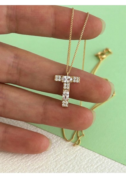 Rose Renk Çelik Oval Zirkon Taş Detaylı T Harfi Trend Kolye fiyatları