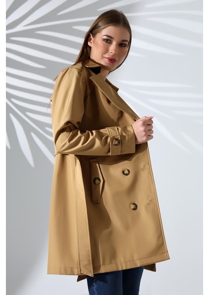 Kadın Degaje Kuşaklı Yarım Boy Astarlı Uzun Kollu Döğmeli Trençkot fırsatları
