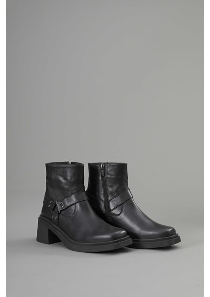 Bilek Hizası Kemerli Hakiki Deri Siyah Nubuk Kadın Bot modelleri