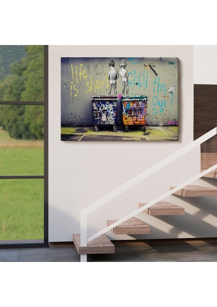 Bansky Çöp Kutusuna Işeyen Çocuklar Kanvas Tablosu / Hayat KISA-5154