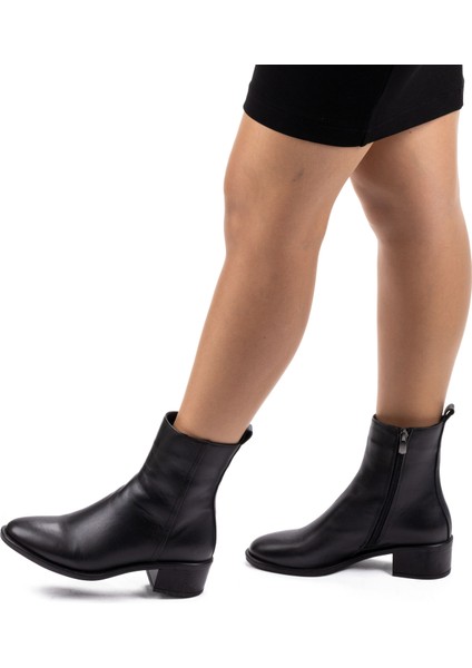 Kadın Deri Alçak Topuklu Fermuarlı Günlük Bot