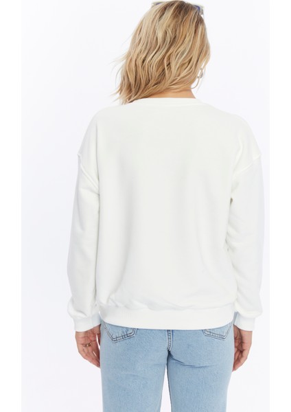 Kadife Kalp Desenli Ekru Yumuşak Dokulu Regular Fit Bisiklet Yaka Kadın Sweatshirt