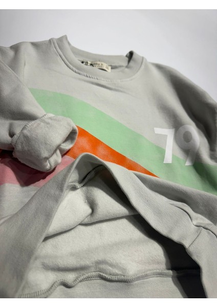 Renk Bloklu Baskılı Bisiklet Yaka Unisexsweatshirt 3-9 Yaş indirimleri