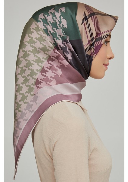 Özel Nostalji Serisi Twill Ipek Eşarp 8620-36
