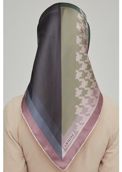 Özel Nostalji Serisi Twill Ipek Eşarp 8620-36