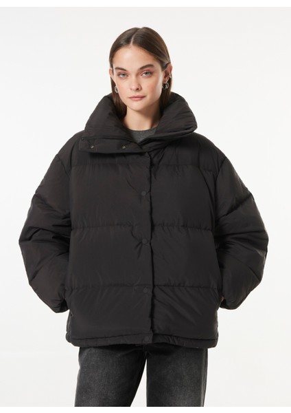 Calvin Klein Siyah Kadın Şişme Mont Relaxed Puffer