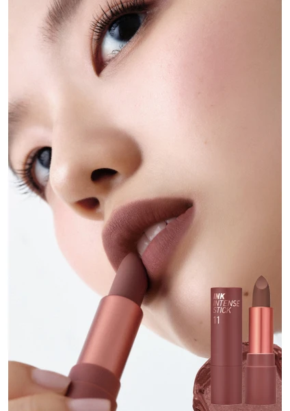 Yoğun Renk Pigmentli, Kadife Görünümlü Ruj PERIPERA Ink Velvet Intense Stick (011 Dim Brown)