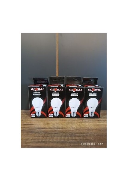 9.5 Watt 4' Lü LED Ampul E27 Normal Duy