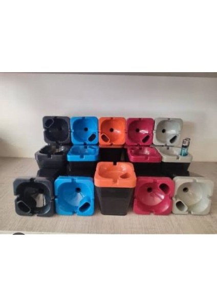 Plastik Dumansız Kokusuz Çakmaklık Oto Mekan Bar Cafe Masa Küllük Renkli 10 Adet