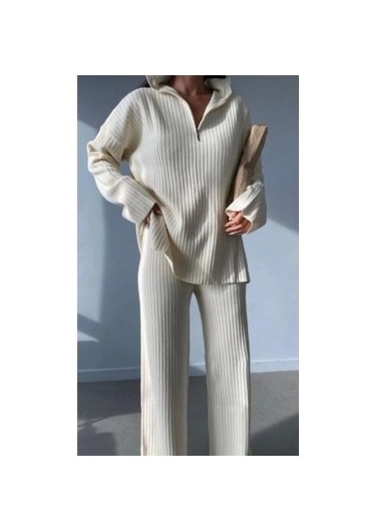 Kadın Fitilli Yaka Fermuarlı Düz Paça Triko Takım