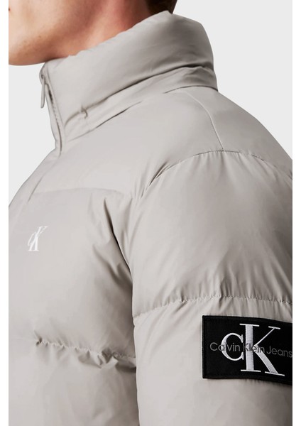 Calvin Klein Regular Fit Çıkarılabilir Kapüşonlu Su Itici Şişme Mont J30J325946PB3 Erkek Mont J30J325946 Pb3