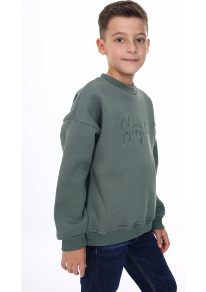 Erkek Çocuk Nakışlı Sweatshirt modelleri