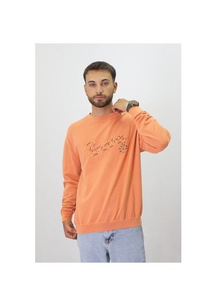 Eskitme Desenli Unisex Sıfır Yaka Sweatshirt modelleri