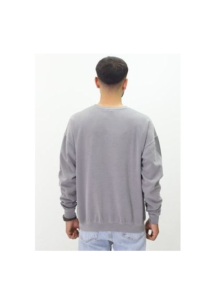 Eskitme Desenli Unisex Sıfır Yaka Sweatshirt fırsatları