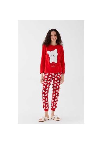 Lcw Young Canlı Kırmızı Baskılı Bisiklet Yaka Nakışlı Uzun Kollu Polar Kadın Pijama Takımı modelleri