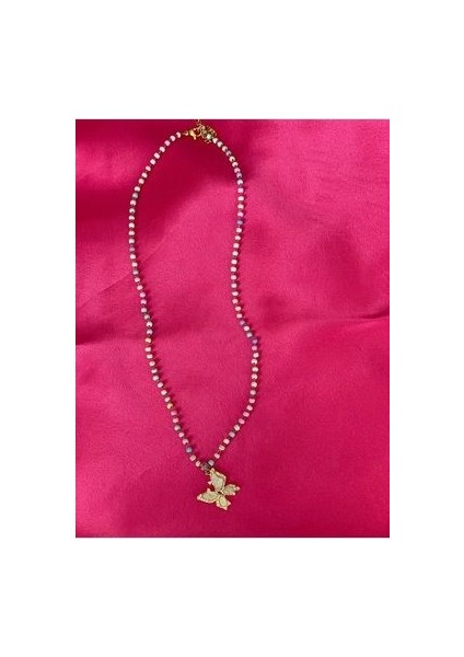 Modern ve Şık Altın Renkli Taşlı Kelebekli Kolye