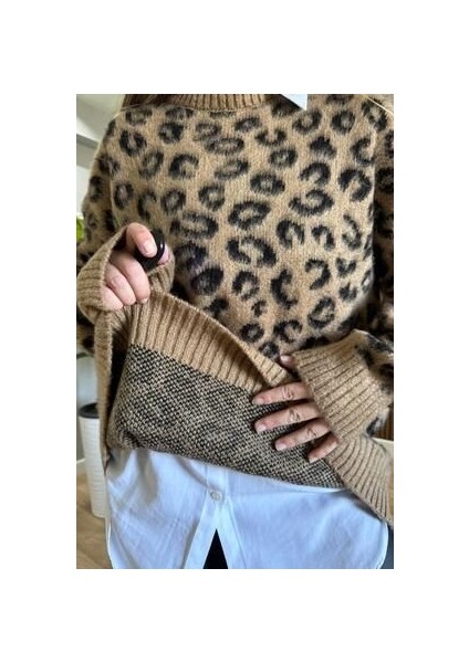 Şardonlu Ipek Leopar Kazak Camel indirimleri