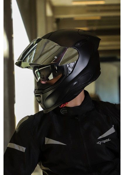SX.100R Fullblack Mat Siyah Kask