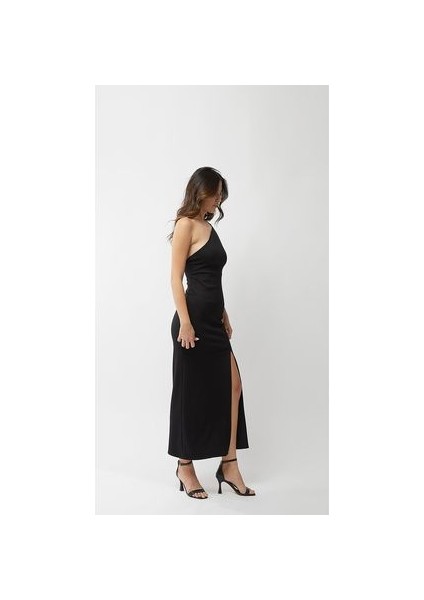 240824-TEK Omuz,ip Askılı ,diz Üstü Yırtmaçlı,uzun Elbise modelleri