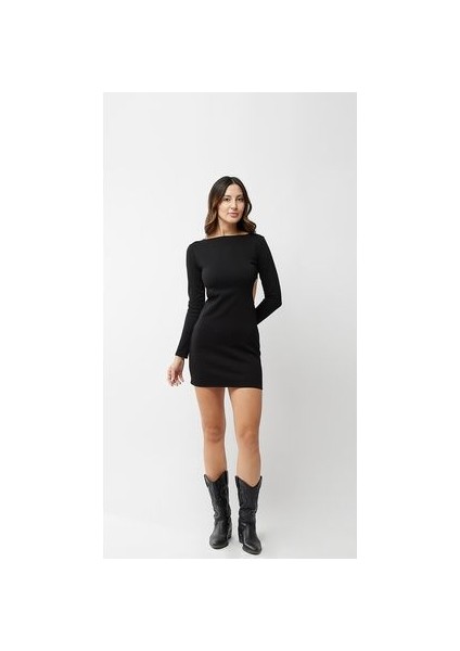 240827S-UZUN Kollu,belı Pencereli ,mini Elbise