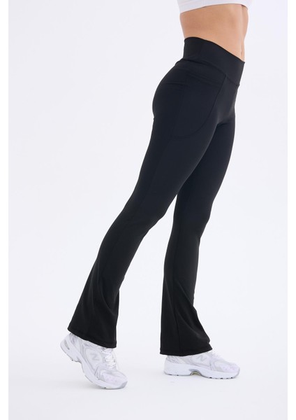 Kadın Siyah Yüksek Bel Toparlayıcı Çift Cepli Ispanyol Paça Tayt Bootcut fırsatları