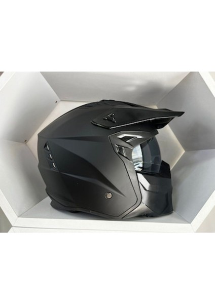 Kask Sway X1-X Seul Çene Çıkan Kask Mat Siyah