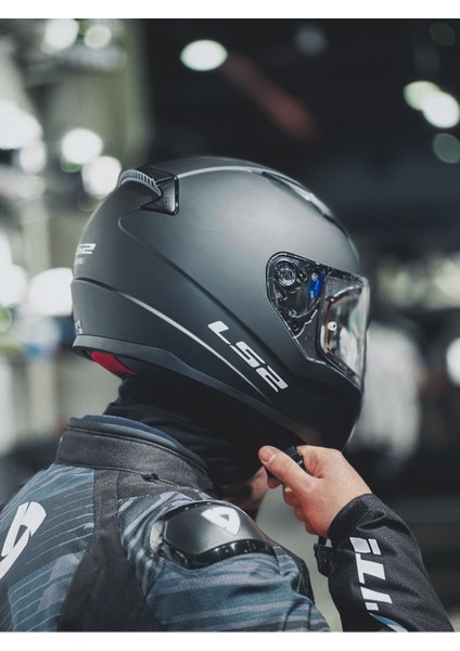 Rapıd Mat Siyah Kask