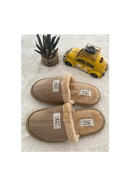 Kadın Kışlık Kürklü Ucc Kapalı Ev Terliği Bej