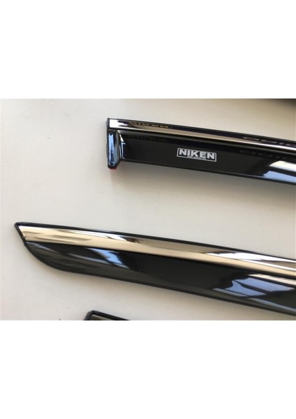 Opel Corsa D Krom Çıtalı Cam Rüzgarlığı 2007-2014 modelleri