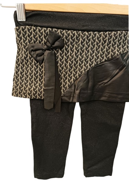 Deri Detaylı Kazayağı Desenli Çocuk Etek Tayt fırsatları