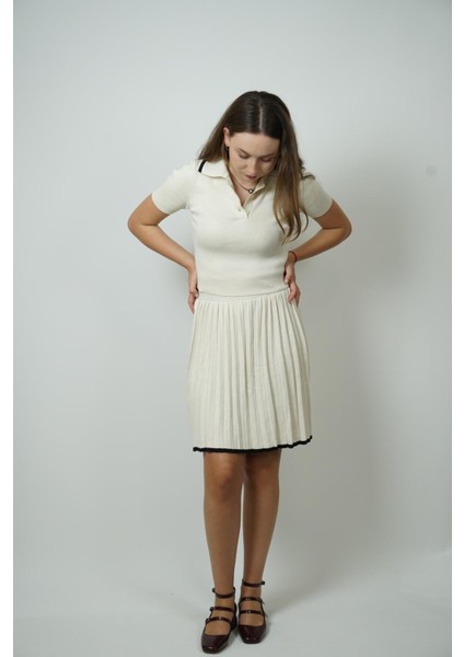 Polo Yaka Krem Etek Takım