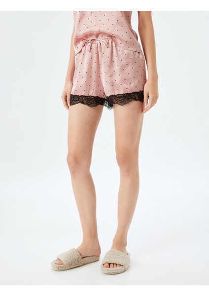 Rahat Kalıp Dantel Detaylı Puantiyeli Saten Mini Şort Pijama Altı modelleri