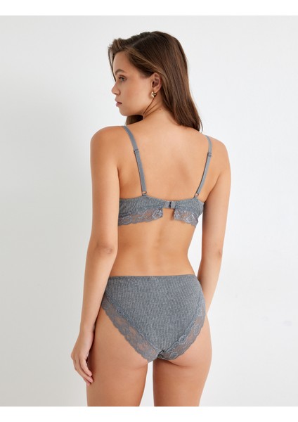 Dolgusuz Balensiz Dantel Detaylı Bralet Sütyen