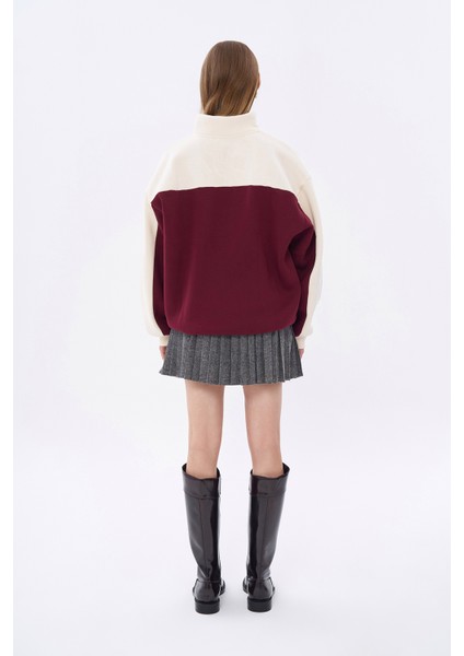 Renk Bloklu Yazılı Oversize Sweatshirt Bej
