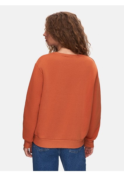 Kadın Sıfır Yaka Uzun Kollu Sıgnlı Turuncu Sweatshırt modelleri