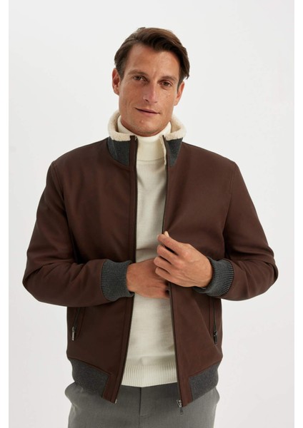 Su İtici Slim Fit Dar Kesim Suni Kürklü Yaka Astarlı Fermuarlı Ribanalı Cepli Suni Deri Mont C5633AX24WN fırsatları