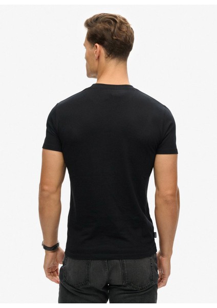 Bisiklet Yaka Siyah - Turuncu Erkek T-Shirt M1011245AAOC_ESSENTIAL Logo Emb Tee fırsatları